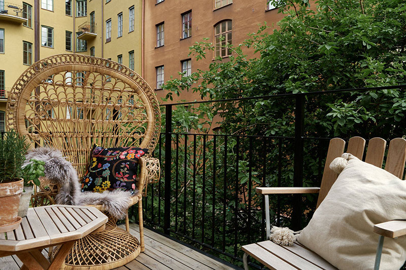 Неожиданная Скандинавия: интересная квартира с жёлтыми стенами в Стокгольме (57 кв. м)