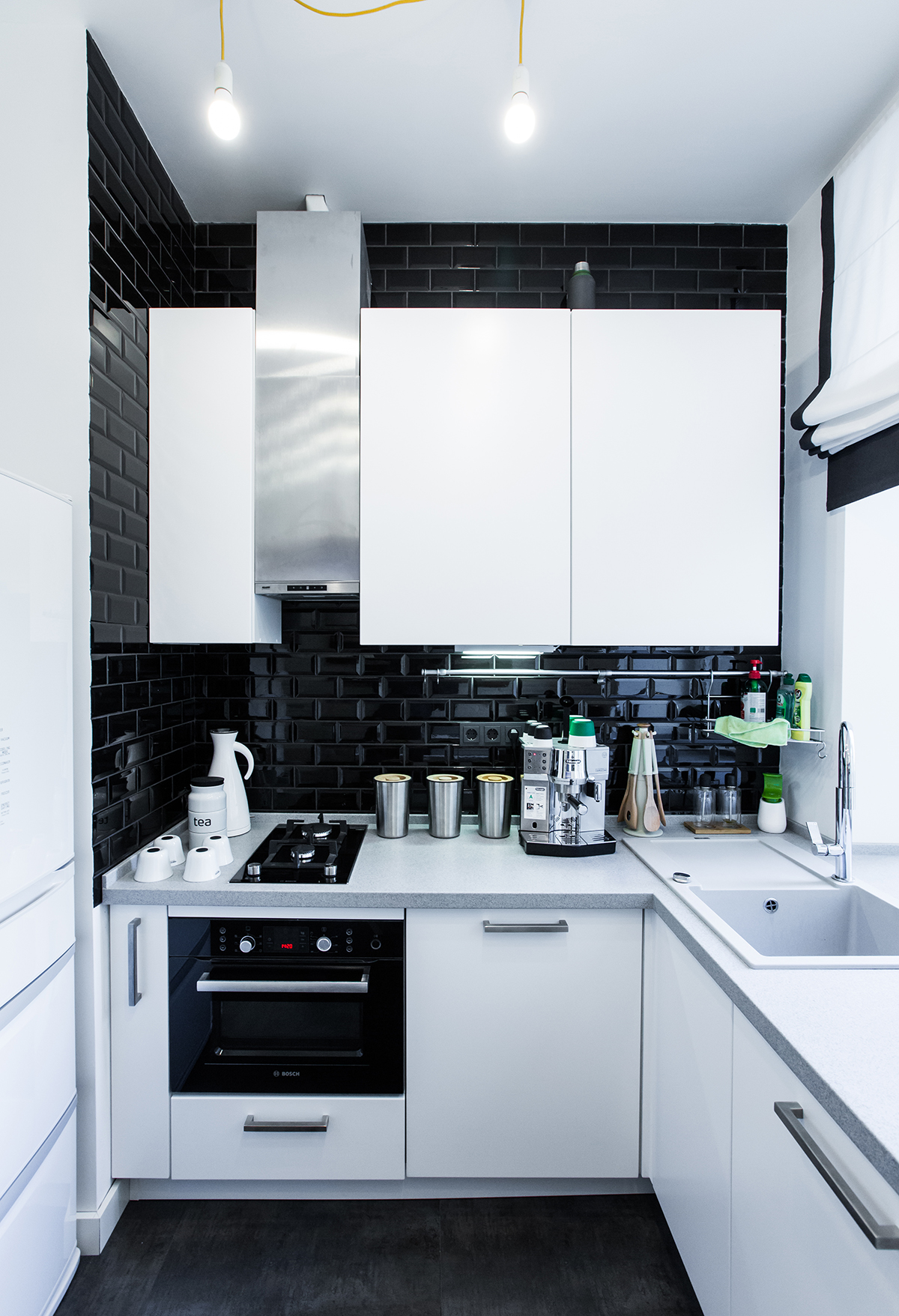 Скандинавская миниатюра: белая кухня на 7 квадратах