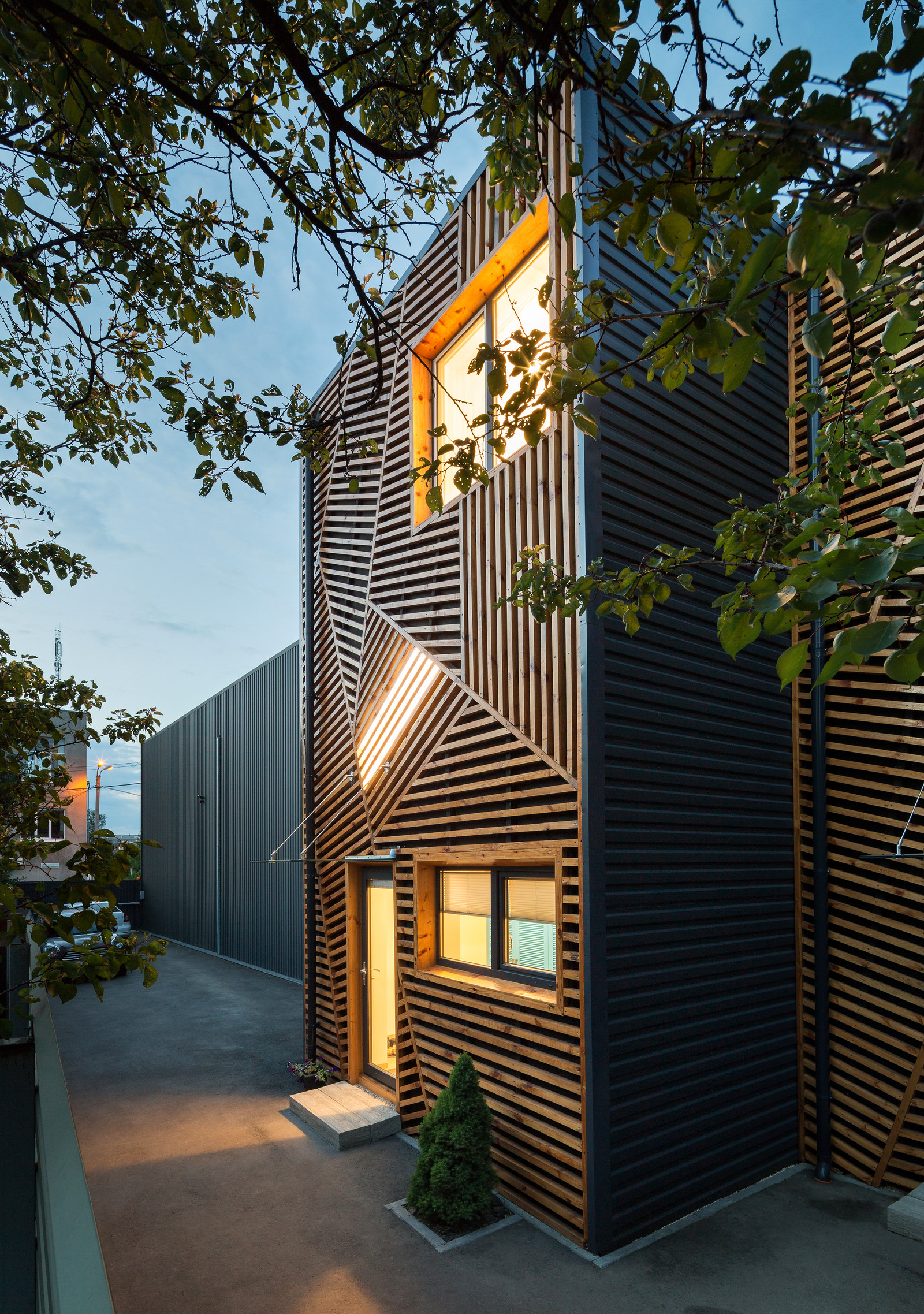 Дом в Харькове от Pominchuk Architects