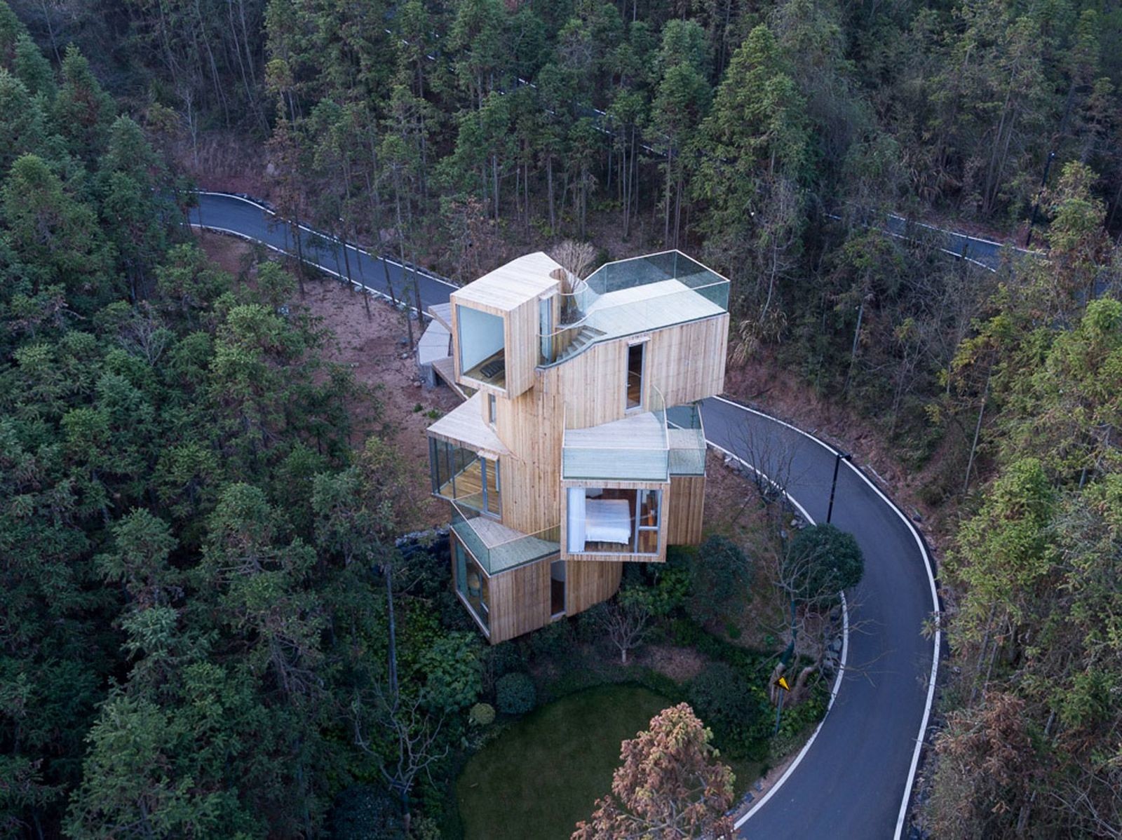 Отель Qiyunshan Tree House в Китае