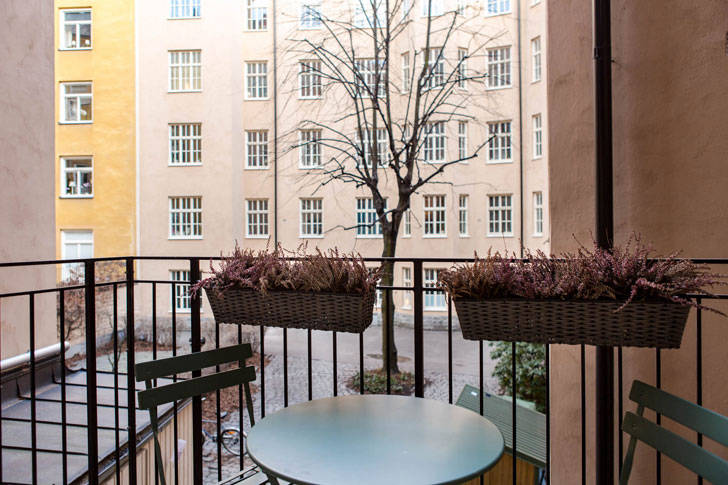 Современная квартира в 100-летнем доме в Стокгольме
