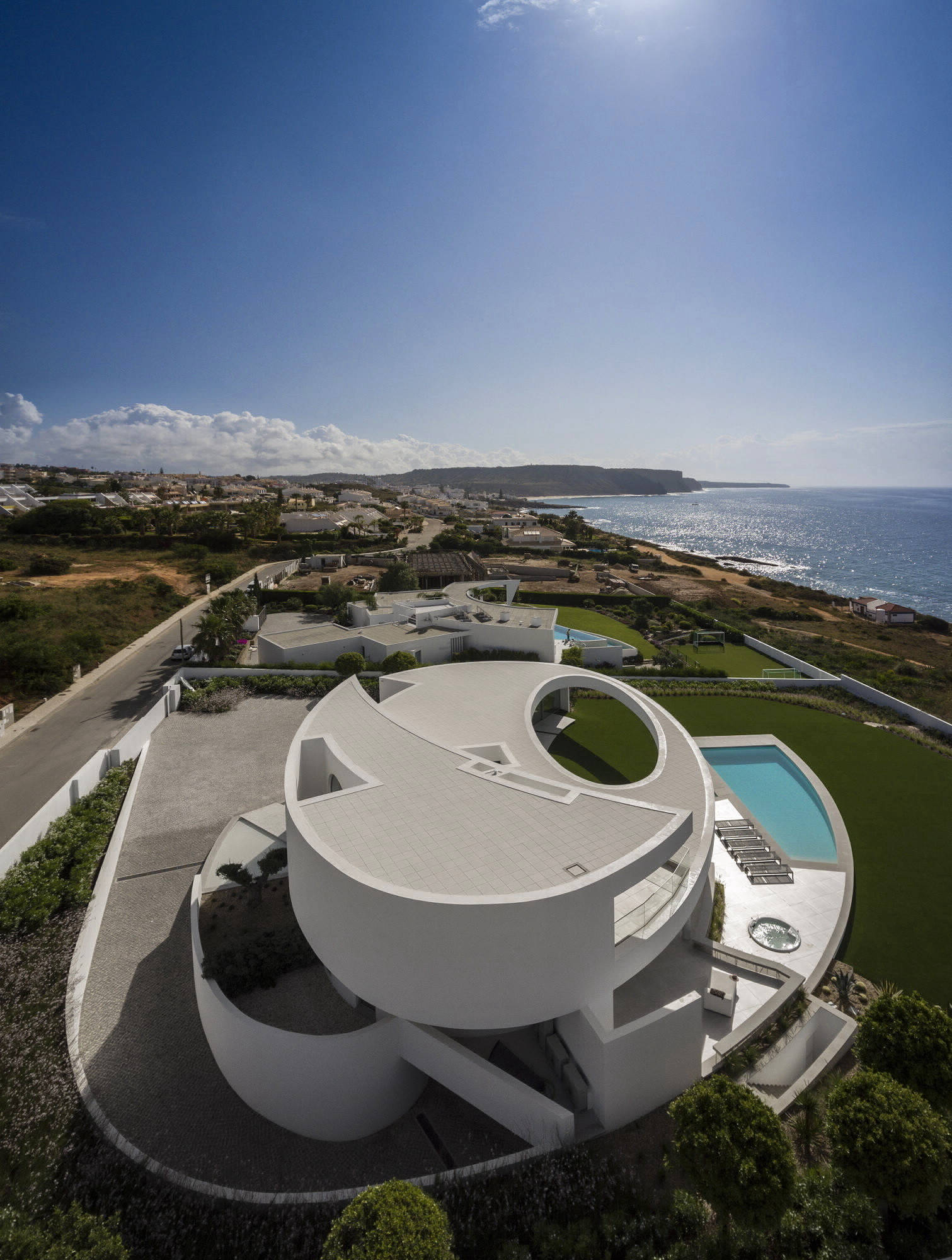 Дом на побережье в Португалии
