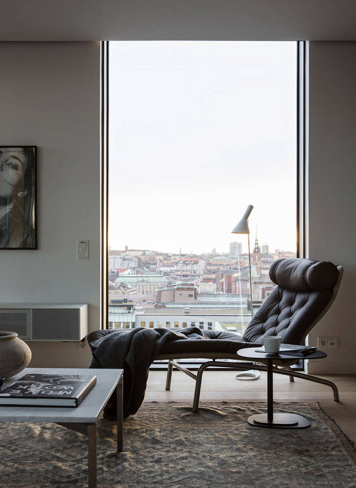 Апартаменты с панорамными окнами в Стокгольме