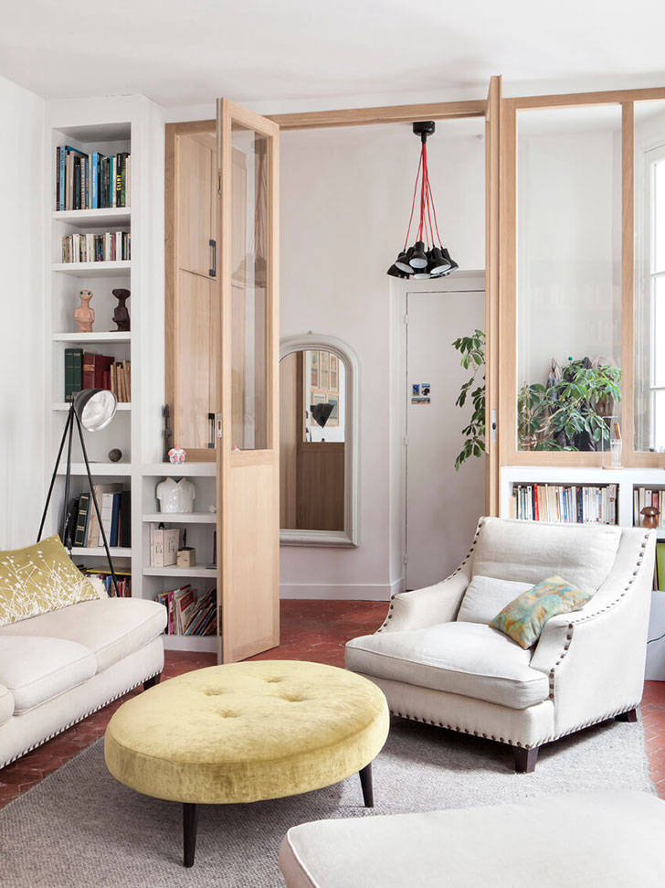 Сочетание стилей и материалов в парижской квартире (77 кв. м)