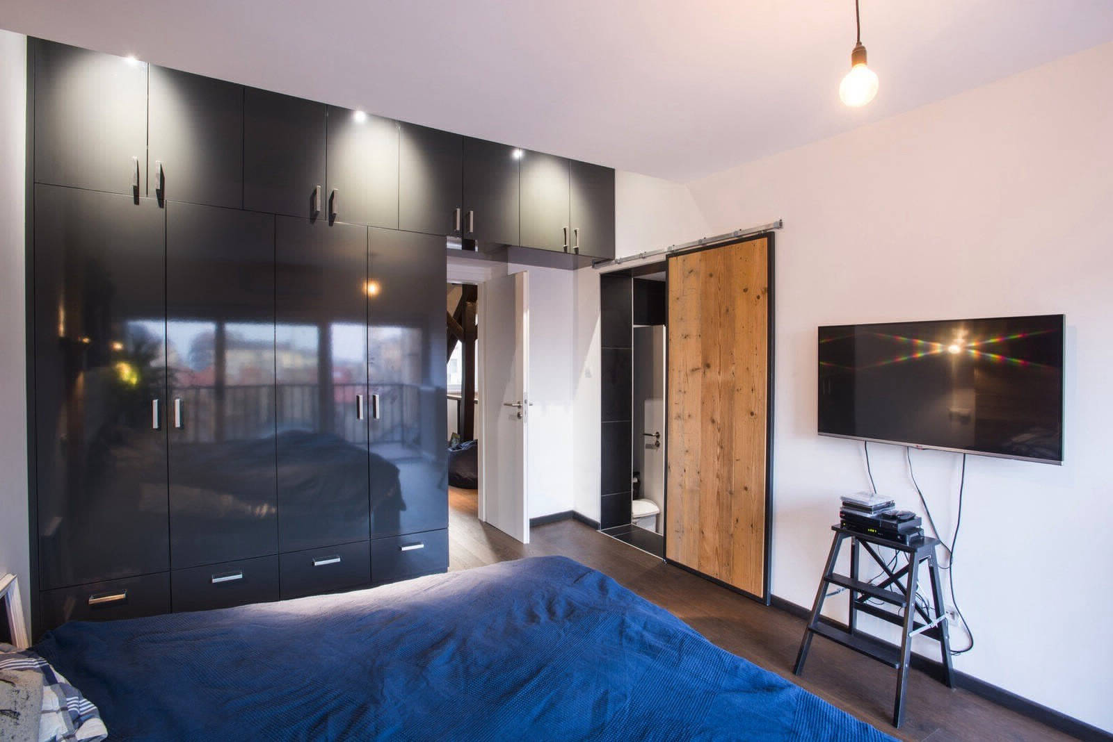 Квартира в три этажа площадью 128 квадратных метров в Будапеште