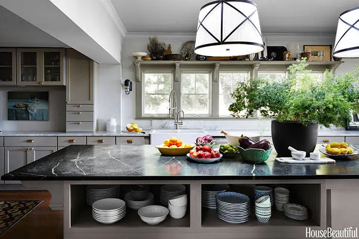 Сучасна елегантність у інтер'єрі історичного котеджу в США - Gallery image 2