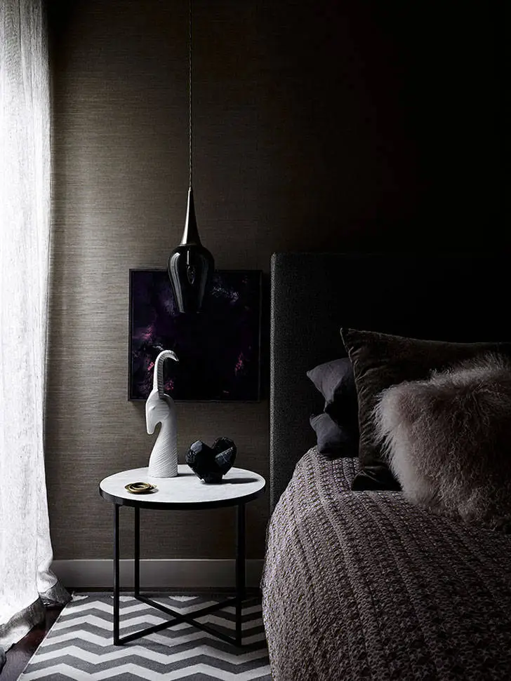 Темний інтер'єр в Австралії - Gallery image 1