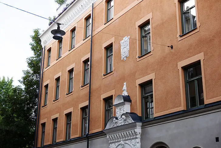 Elegante moderne Wohnung mit schwarzem Schrank in Stockholm (115 m²) - Gallery image 17