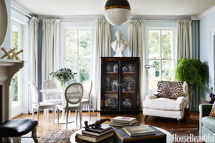 Сучасна елегантність у інтер'єрі історичного котеджу в США - Gallery image 1