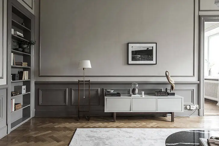 Відтінки сірого в атмосферному інтер'єрі квартири - Gallery image 2