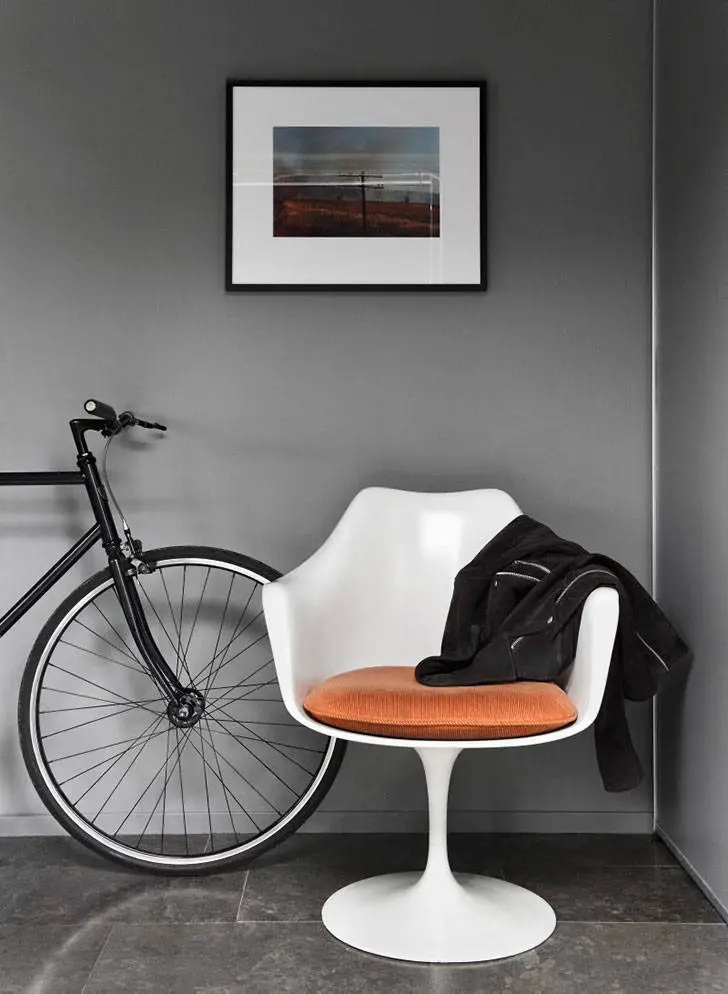 Дім редактора чоловічого журналу в Швеції - Gallery image 7