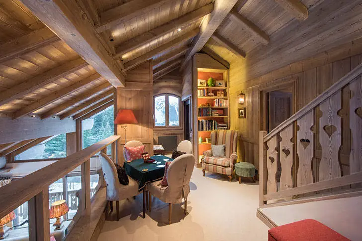 Новогоднє настроєння в інтер'єрі альпійського шале - Gallery image 3