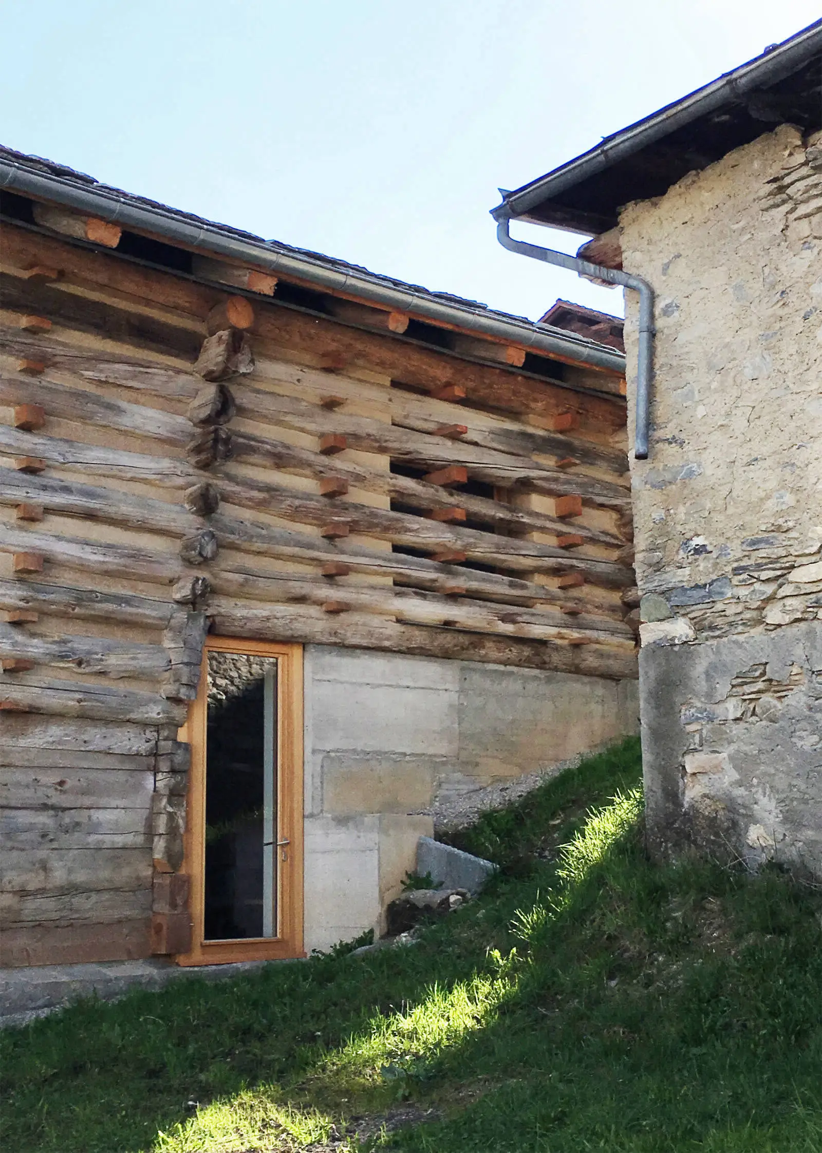 Альпійський лофт у Швейцарії - Gallery image 12