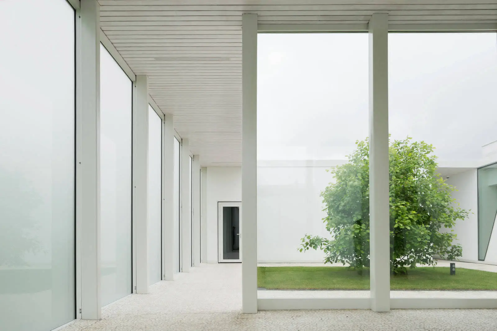 Пригородний будинок у селищі «Мілленіум-Парк» - Gallery image 12