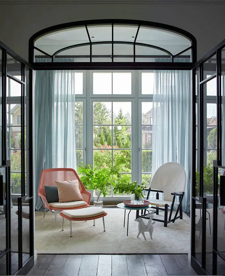 Легкий грайвний дизайн дому в Підмосков'ї - Gallery image 2