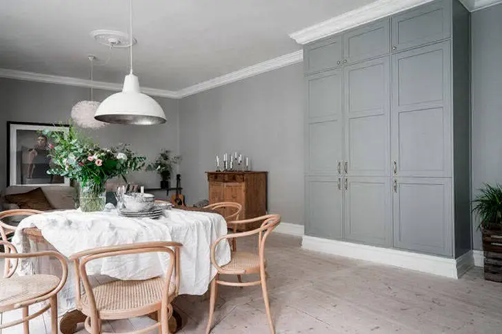 Симфонія сірого: монochrome квартира в Швеції - Gallery image 4