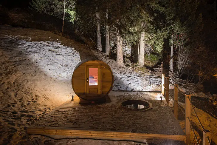 Новогоднє настроєння в інтер'єрі альпійського шале - Gallery image 20