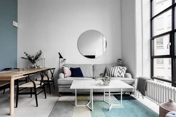 Apartamento pequeño con gran ventana en Estocolmo (52 m²) - Gallery image 0