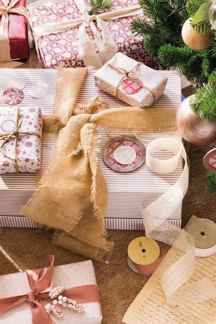 Королівство рожевого: різдвяний декор у м’яких тонів - Gallery image 6