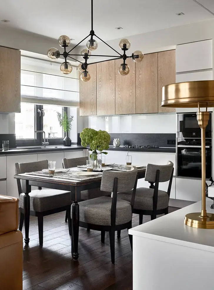 Meuble en cuir et mur en brique : appartement élégant à Moscou - Gallery image 9