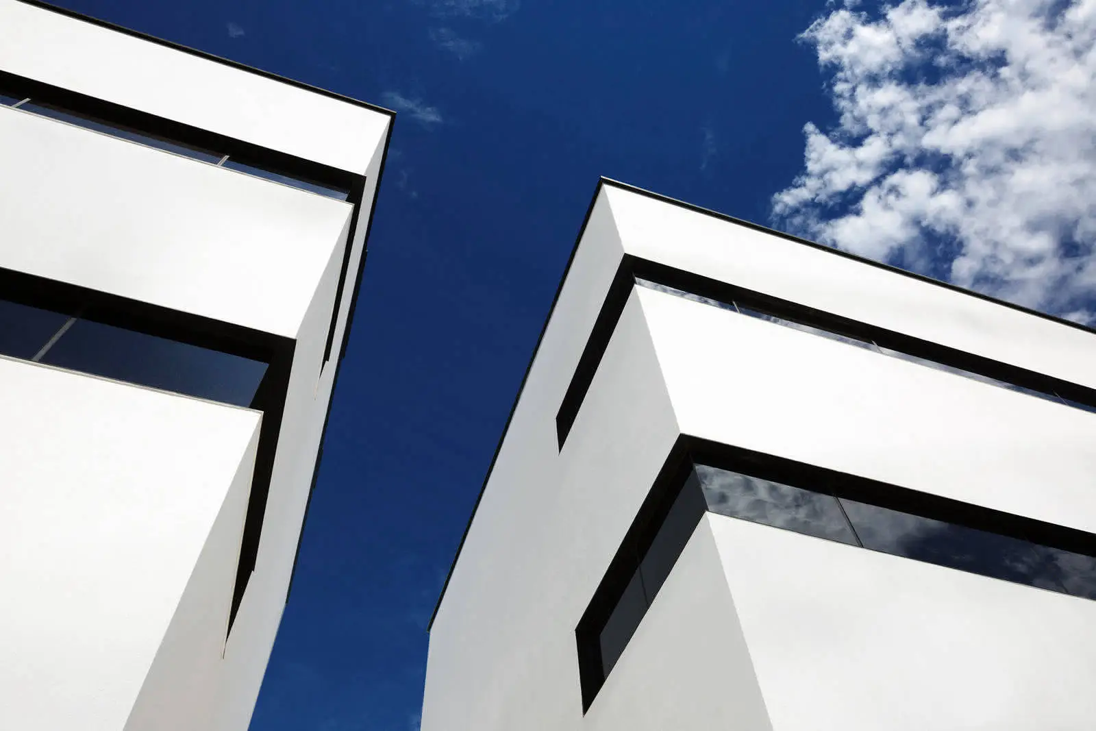 Розкішний резиденційний будинок від M3 Architects на березі Чорного моря - Gallery image 5