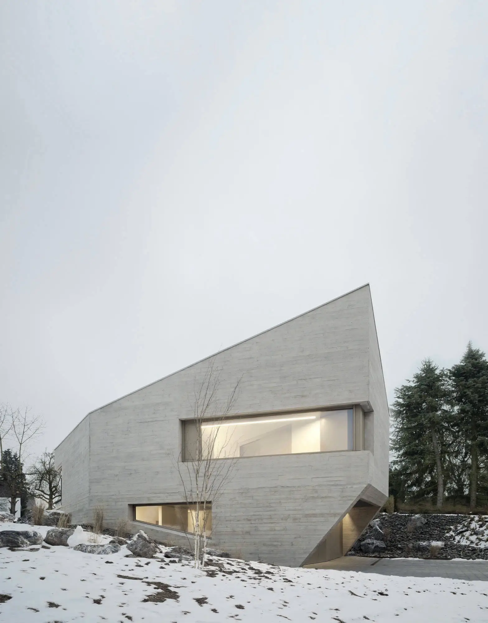 Geometría fascinante de una vivienda privada en Alemania - Gallery image 23