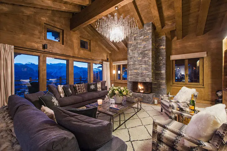 Найкращі види на Альпи з власної тераси: шале в Швейцарії - Gallery image 12