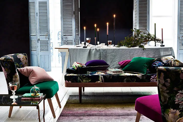 Насичені темні відтінки та святковий інтер'єр: чому б ні? - Gallery image 15