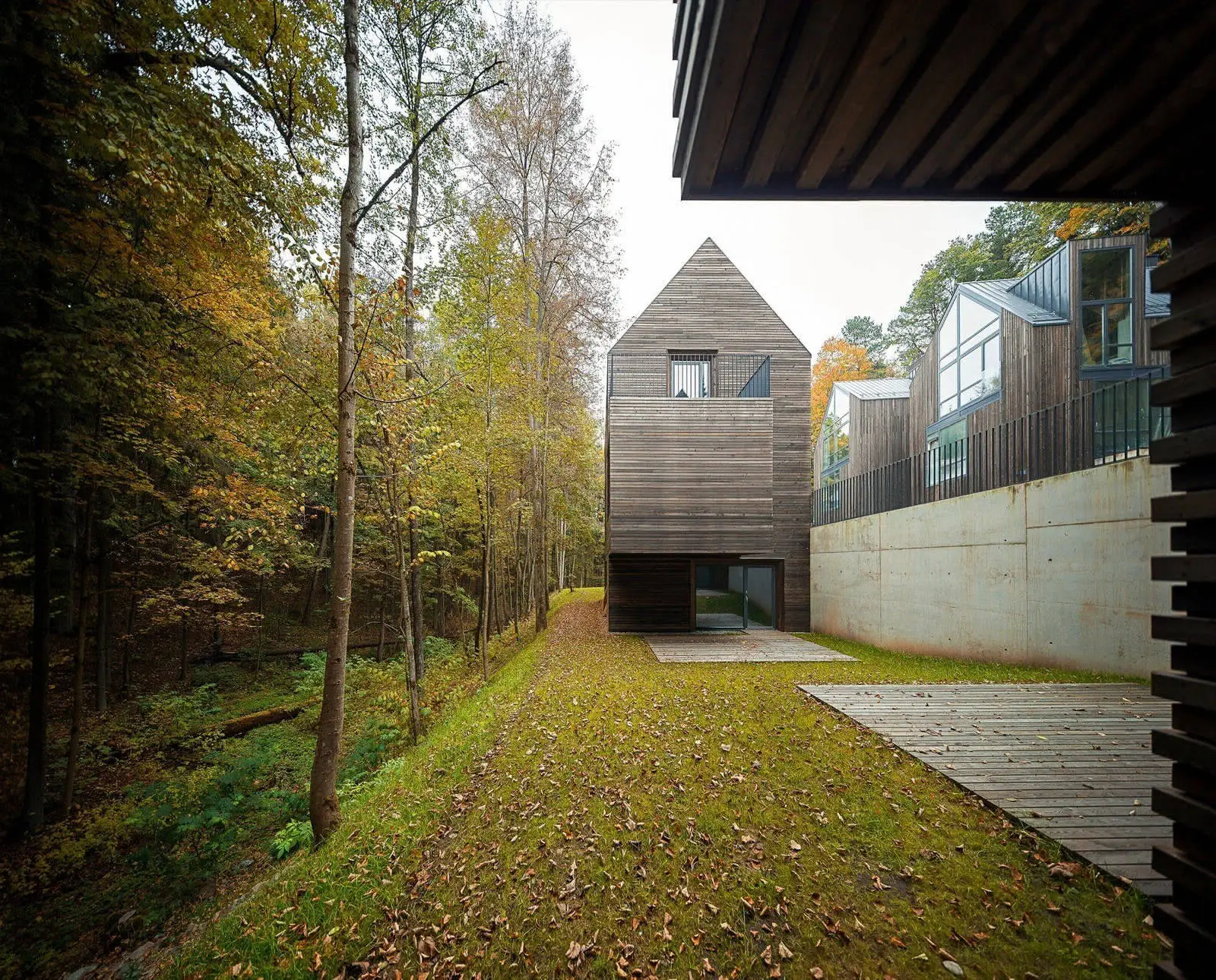 Дім The Greywall, представленний YCL studio у Вільнюсі - Gallery image 2