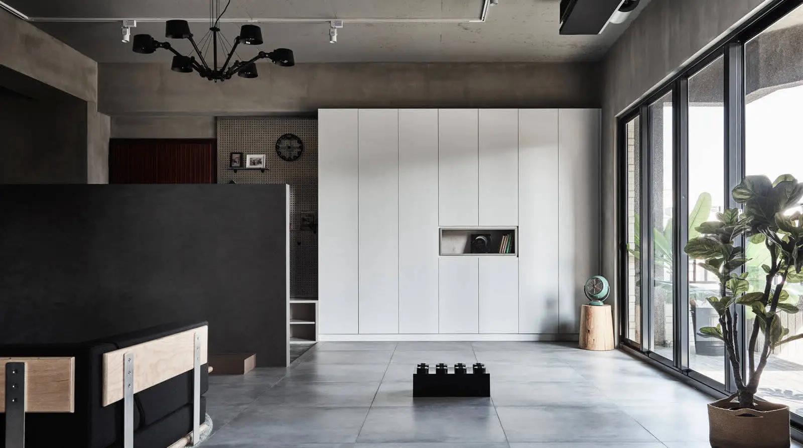 Величествена простота квартири на Тайвані - Gallery image 35