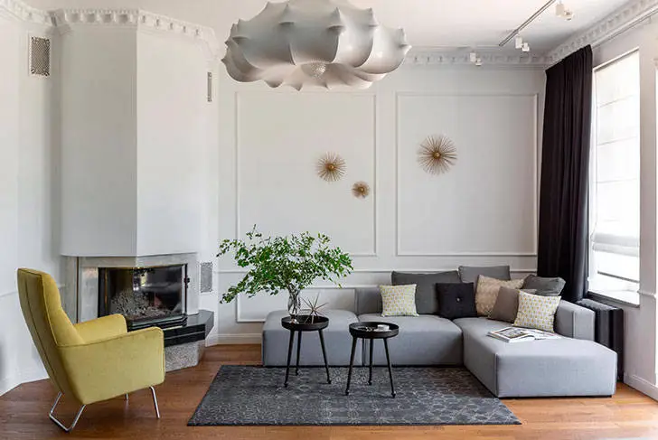 Яскрава квартира в сучасній класиці в Калінінграді - Gallery image 1