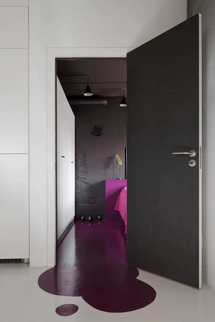 Paint Spilled on Concrete: Creative Apartment in Moscow (59 sqm) - Gallery image 13
