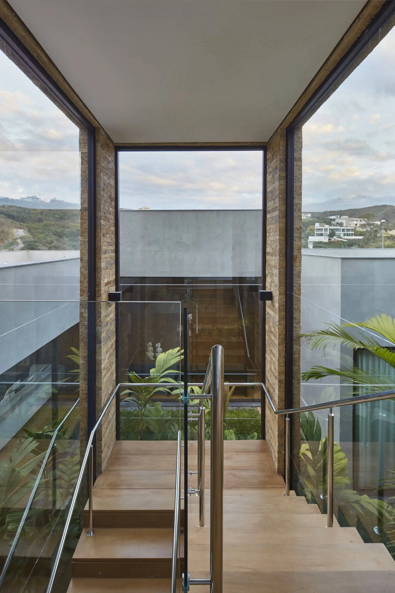 Valley House Residence by David Guerra Studio in Brazil - Gallery image 29