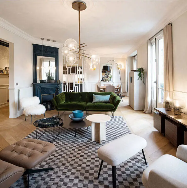 Paris Apartment with Blue Fireplace - Gallery image 3