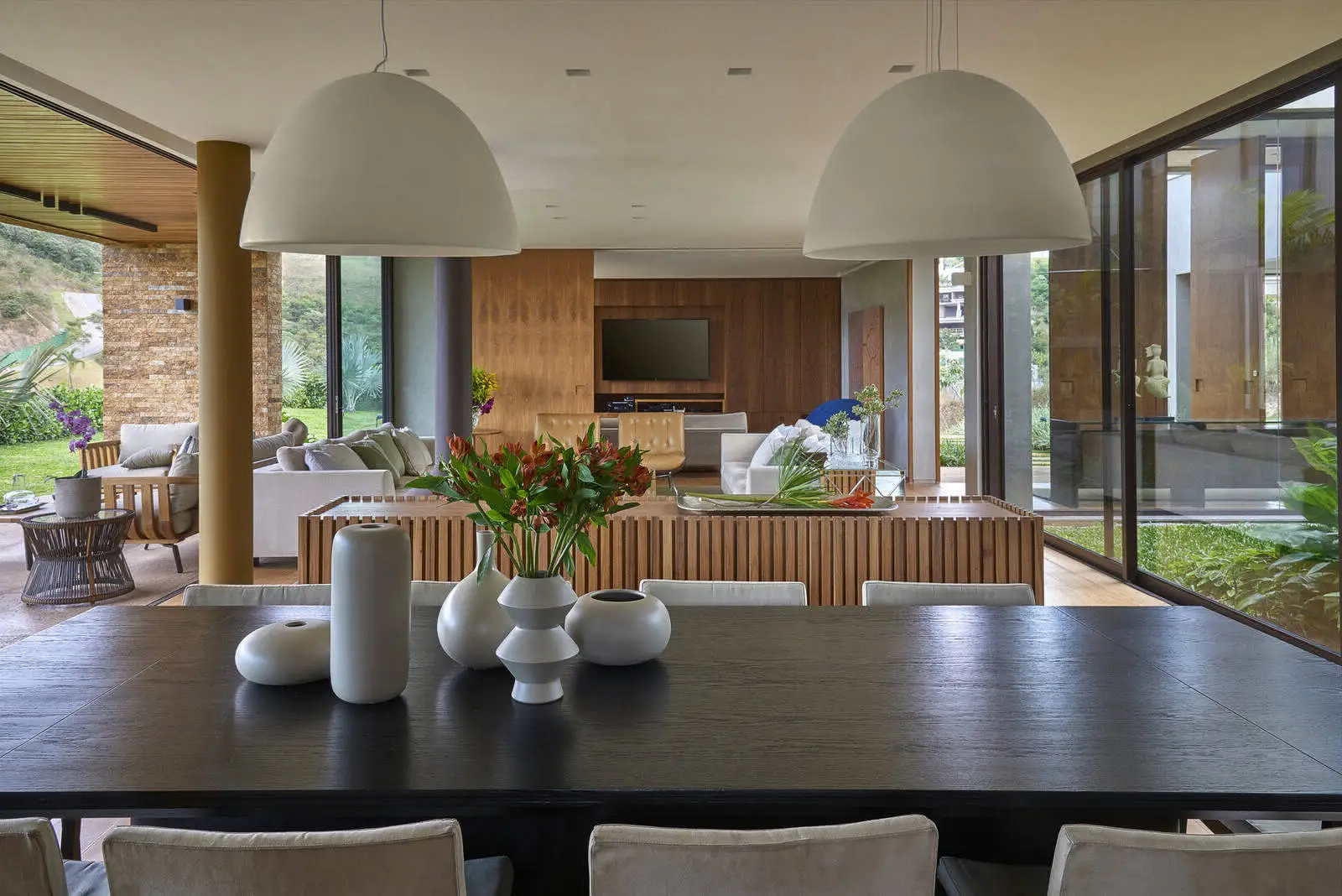 Valley House Residence by David Guerra Studio in Brazil - Gallery image 7