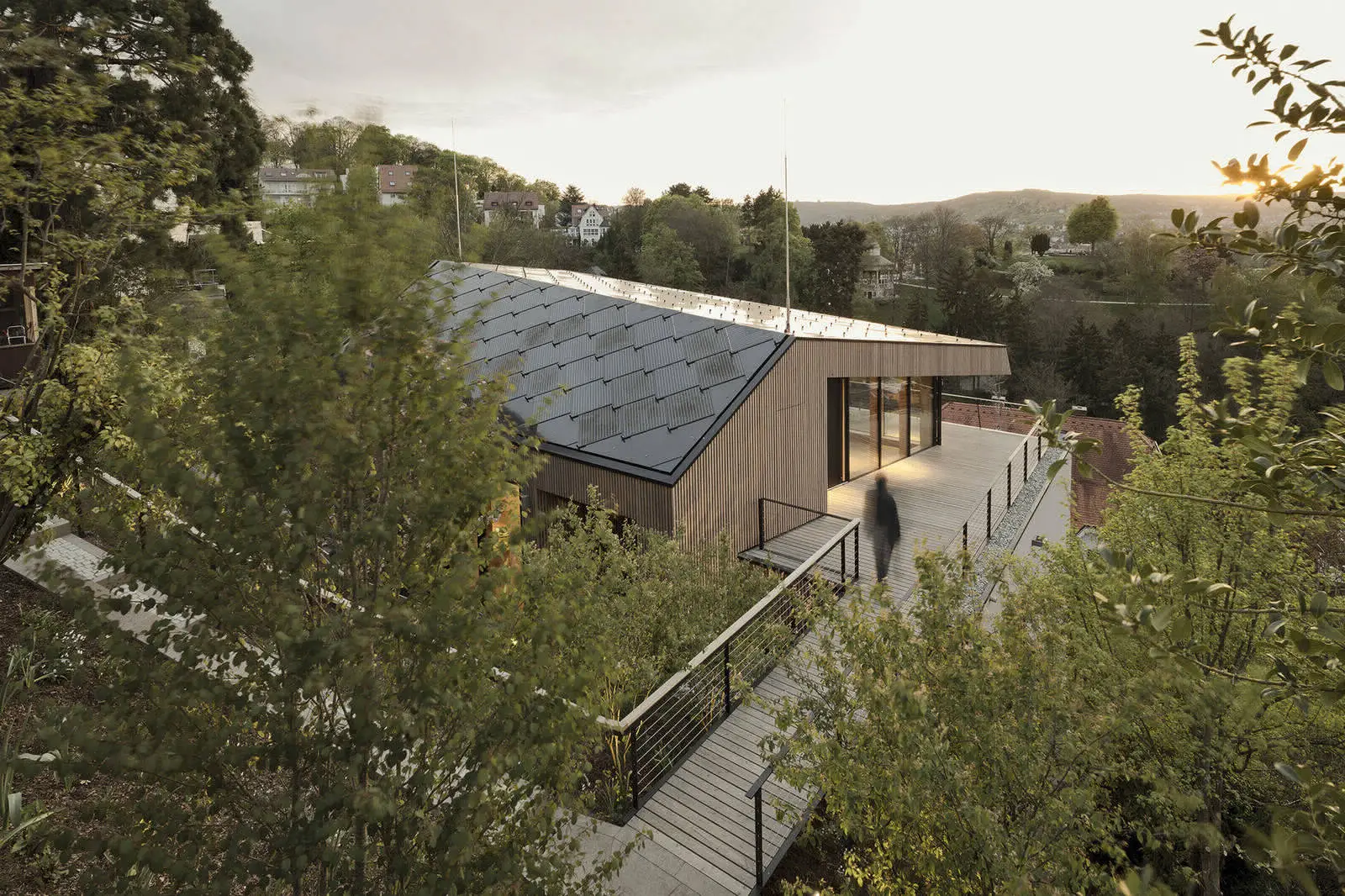 Aktives Haus für eine Familie von Architekten in Stuttgart - Gallery image 1