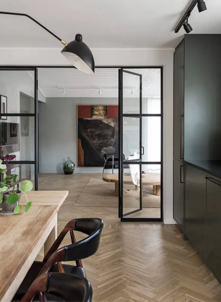 Стильные оттенки и предметы искусства: дом актера в Стокгольме - Gallery image 3