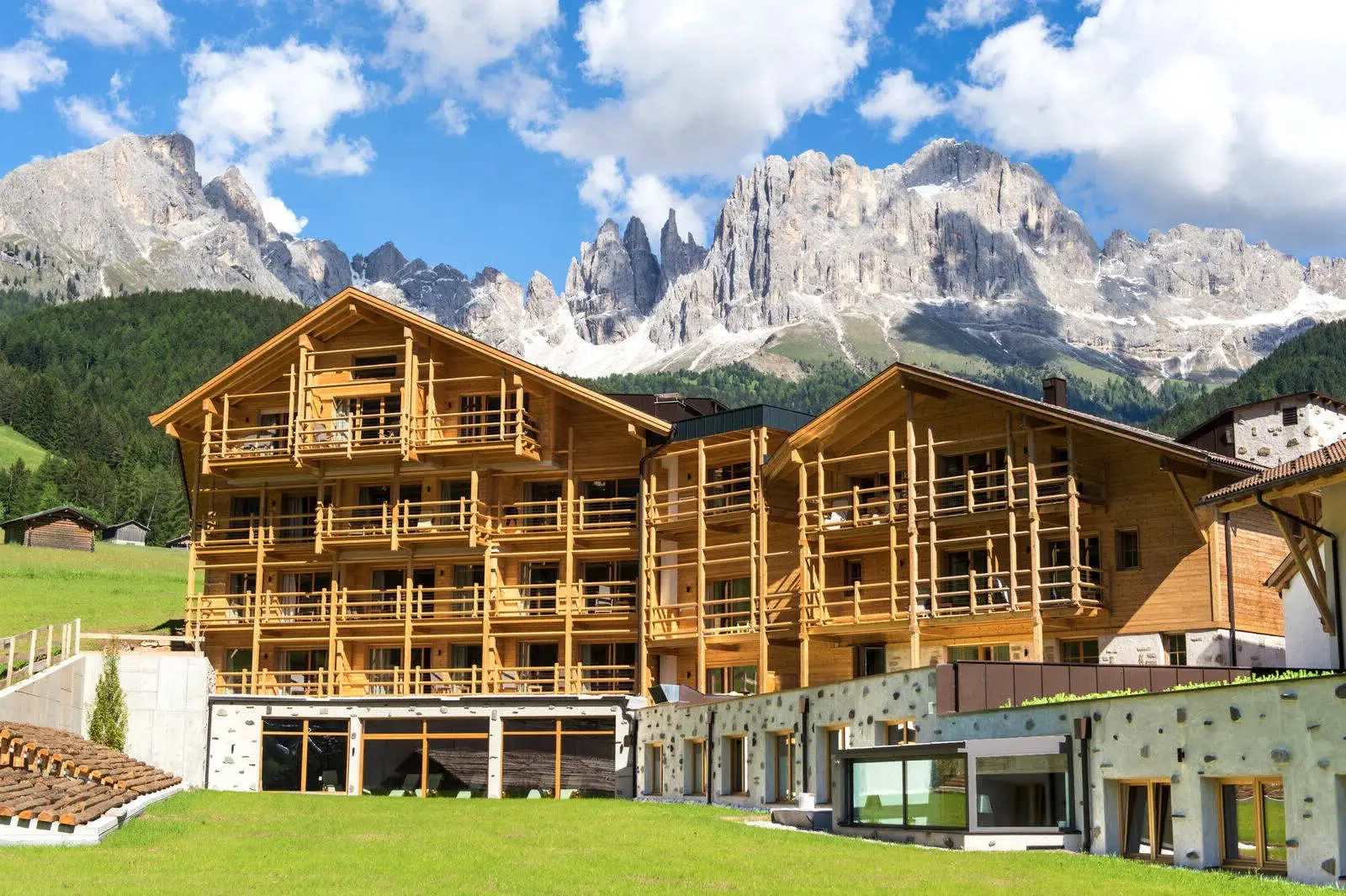 Ökologischer Urlaub im Hotel Cyprianerhof in den Dolomitenalpen - Gallery image 11