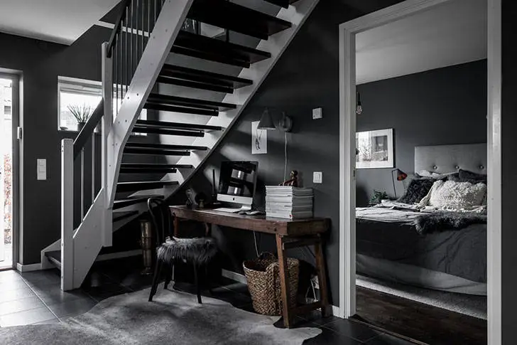 Diseño nórdico sueco con tonos oscuros - Gallery image 22