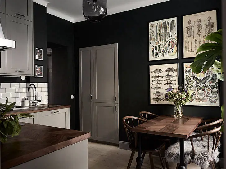 Модні темні відтінки в інтер'єрі квартири в Стокгольмі (50 кв. м) - Gallery image 4