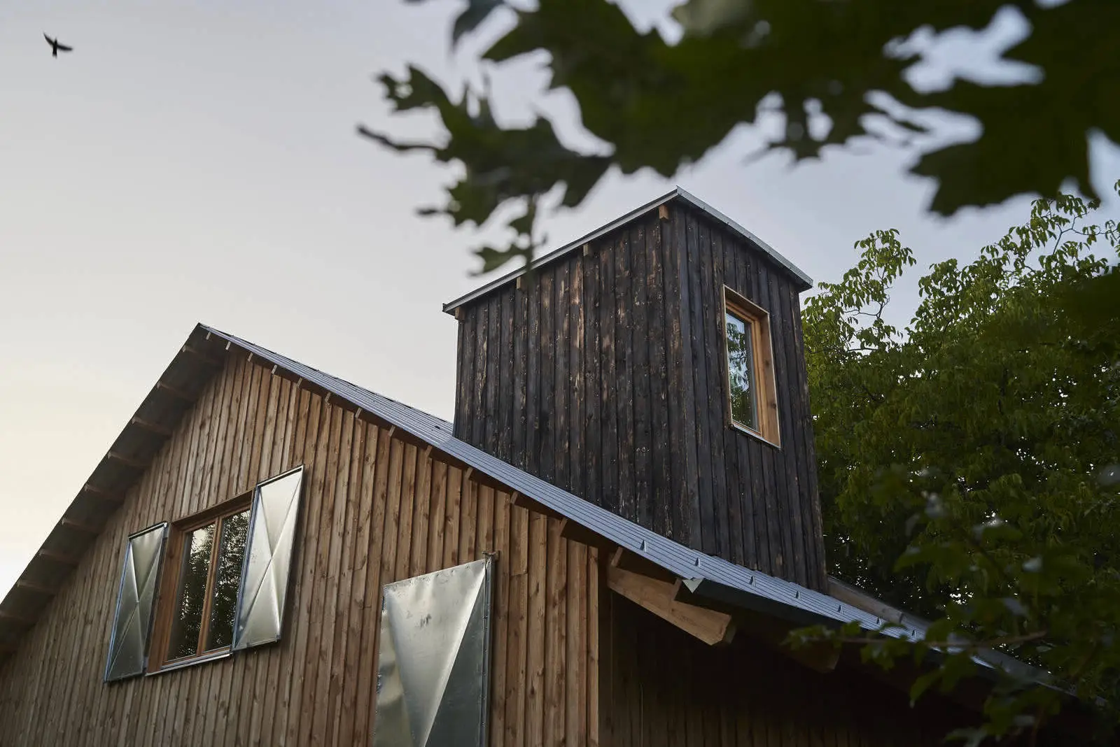 Дім для графічного дизайнера в пригороді Будапешти - Gallery image 17