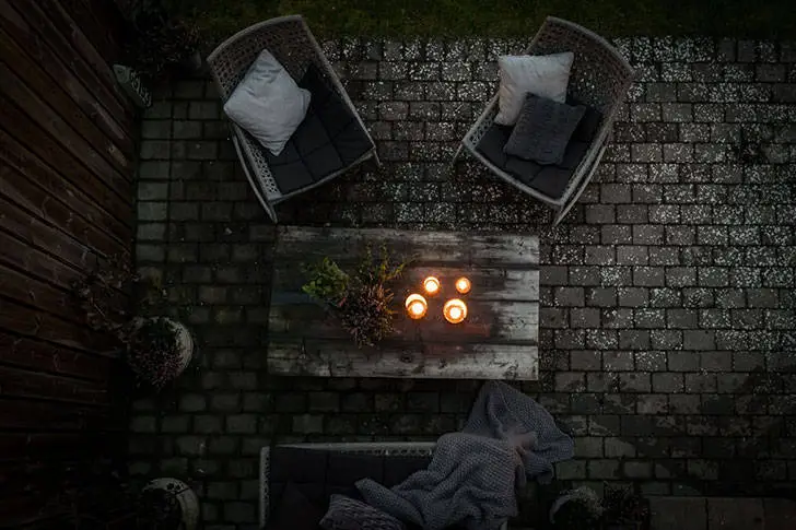 Diseño nórdico sueco con tonos oscuros - Gallery image 13