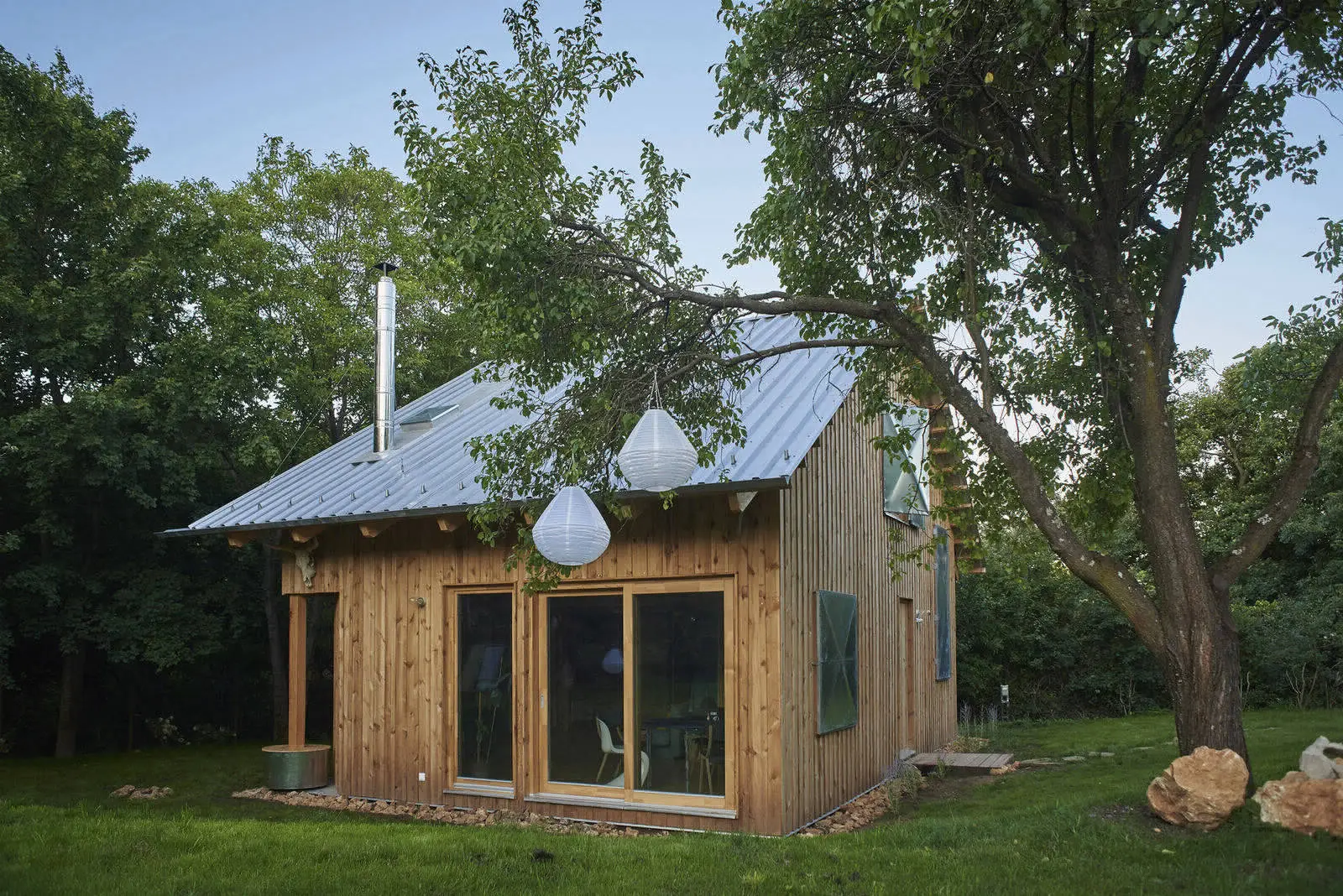 Дім для графічного дизайнера в пригороді Будапешти - Gallery image 11