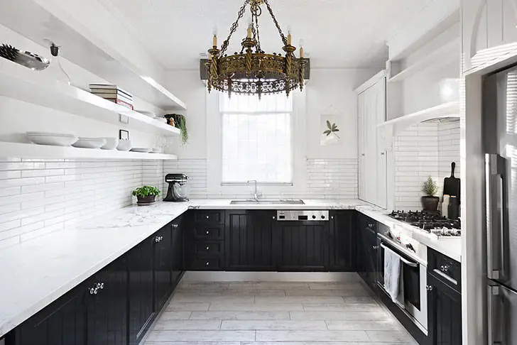 Сучасний будинок у колишньому зданні церкви в Мельбурні - Gallery image 3