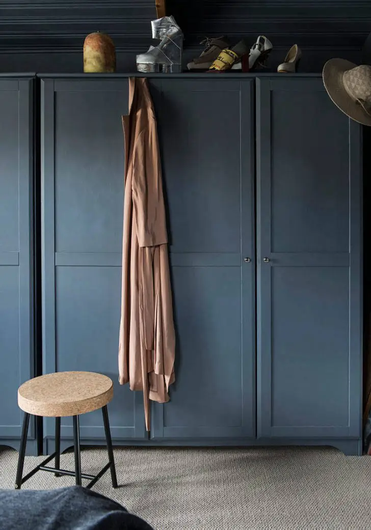 Стильные оттенки и предметы искусства: дом актера в Стокгольме - Gallery image 11