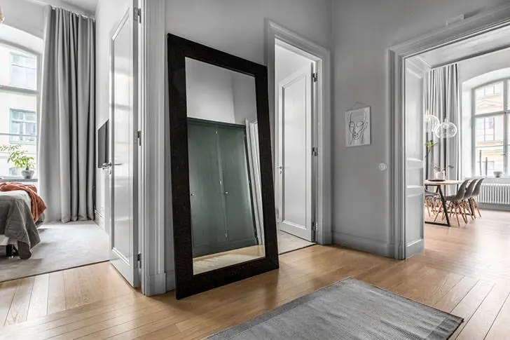 Розкішні вікна та багато повітря: квартира у колишньому будинку Інституту (73 кв. м) - Gallery image 8