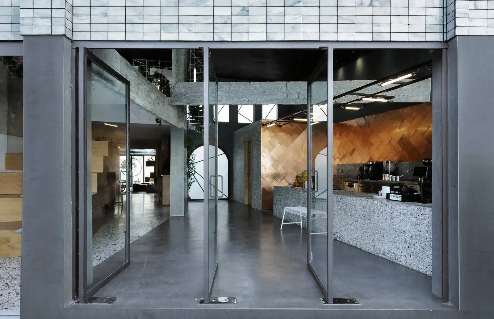 Каверна Black Drop у північної Греції - Gallery image 6