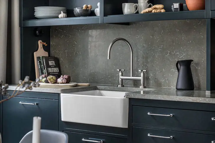 Розкішні вікна та багато повітря: квартира у колишньому будинку Інституту (73 кв. м) - Gallery image 5