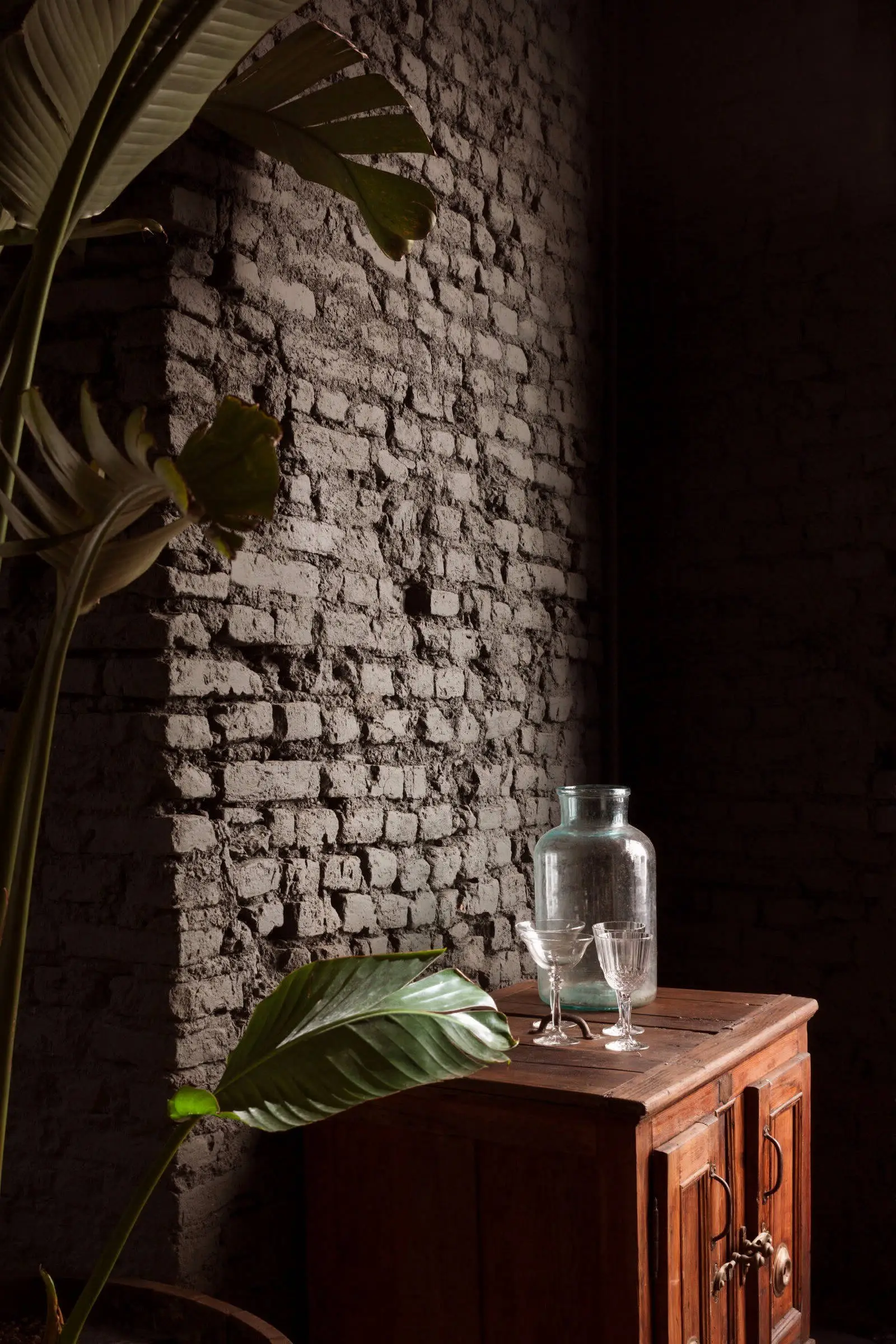 SIX: простір у Мілені, що об'єднує дизайн-галерею, бістро та бутик еко-дизайну - Gallery image 11