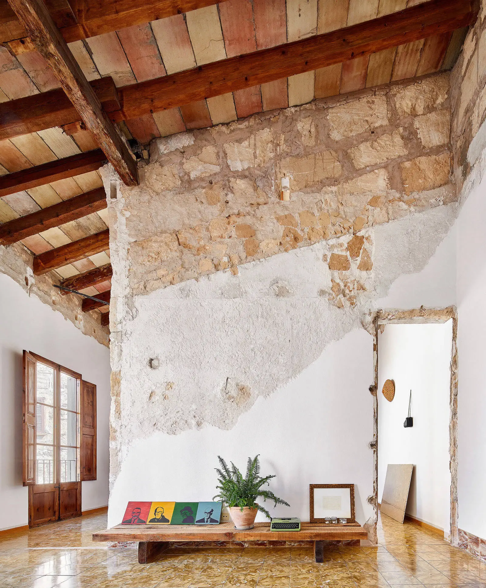 New Approach to Renovating Old Houses on Mallorca - Gallery image 9